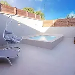 Coral Suites Boutique